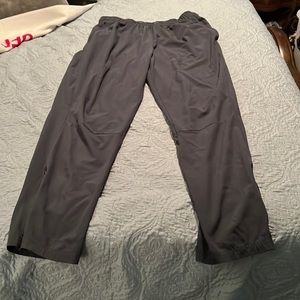 Layer8 joggers mens size large